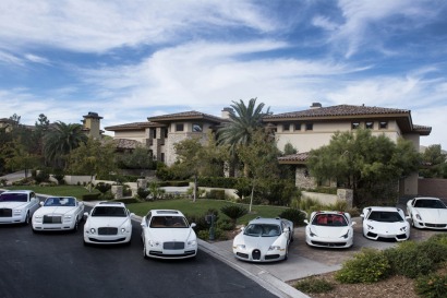 Floyd-Mayweather-Car-Collection-01